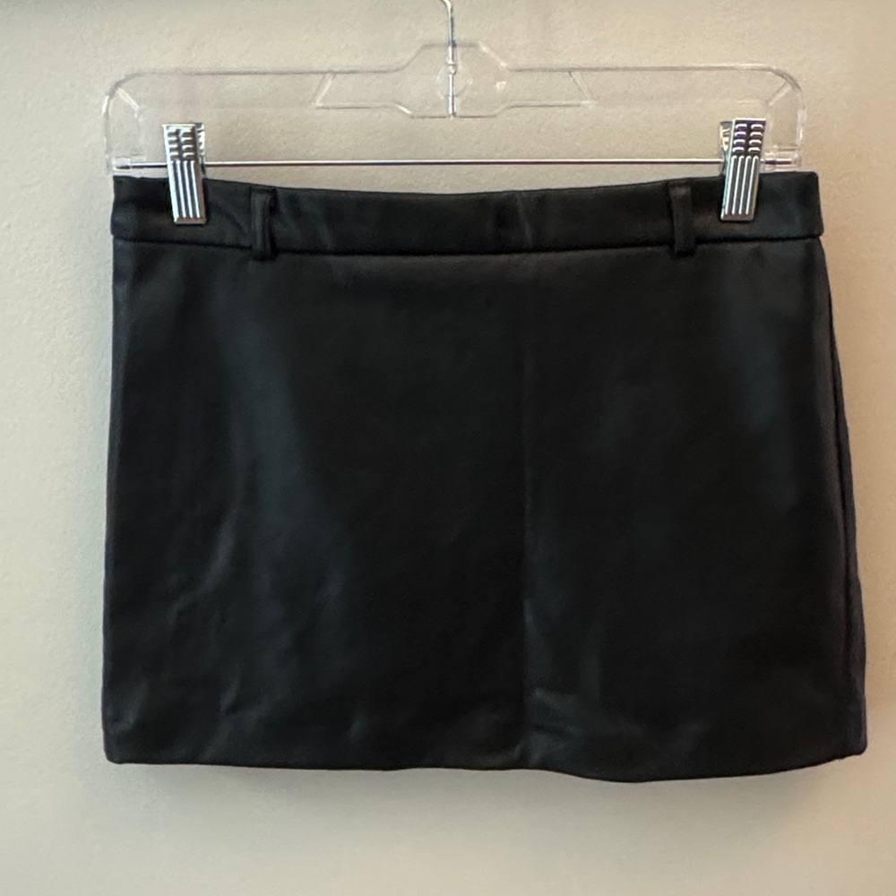 Zara Black Faux Leather Mini Skirt; Size Small